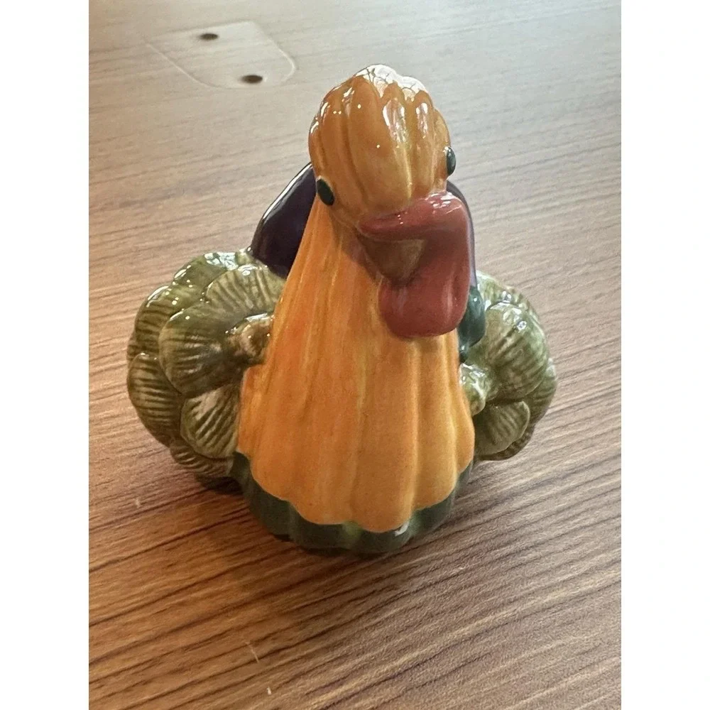 Dept 56 Turkey Pumpkin Salt & Pepper Shakers Thanksgiving Fall Harvest H Painted